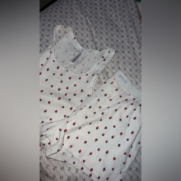 SKIMS 🍓🍓Cotton Rib Tank Size M loose Rib Boxer Size S - Picture 2 of 11